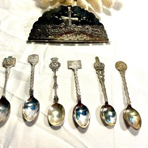 Sterling Silver plated Collectible Spoon Set with Holder. Lots of 6 spoons.